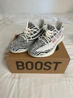 Yeezy Boost 350 V2 Zebra maat 43 1/3 [nieuw], Nieuw, Ophalen of Verzenden, Yeezy, Wit