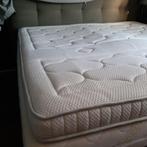 Natuurlatex topper 200x200, Ophalen, Zo goed als nieuw, Tweepersoons, 180 cm