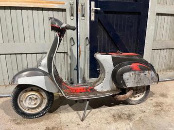 Vespa v50 / Vespa 50s / Vespa 50special beschikbaar voor biedingen