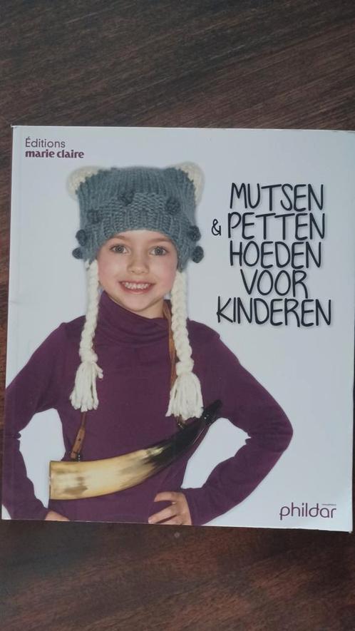 Mutsen, petten en hoeden voor kinderen,  breien en haken, Hobby en Vrije tijd, Breien en Haken, Zo goed als nieuw, Breien, Patroon of Boek