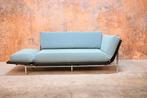 Als NIEUW! blauwe stoffen Dema Rataplan design (slaap)bank, Design, Ophalen of Verzenden, Zo goed als nieuw, Rechte bank