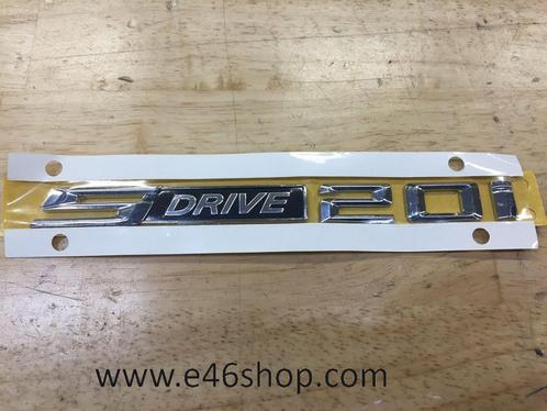 Embleem Logo BMW X1 X3 SDRIVE 20i oe 51147362657 NIEUW BMW, Auto-onderdelen, Carrosserie en Plaatwerk, BMW, Nieuw, Ophalen of Verzenden
