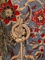 Kaarthouder- metaal/zilverkleur. "Ornament/blad"., Antiek en Kunst, Verzenden