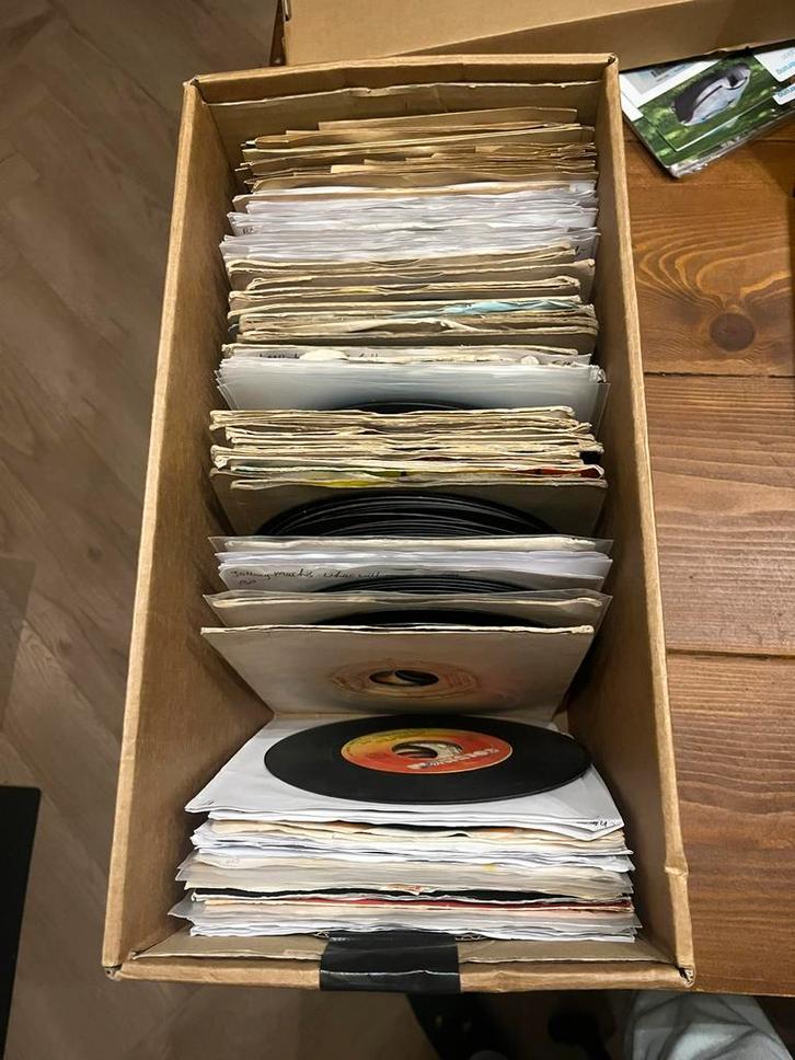 Grote partij 143 7" singles - Niet Nederlandstalig, Cd's en Dvd's, Vinyl | Overige Vinyl, Gebruikt, Overige formaten, Ophalen of Verzenden