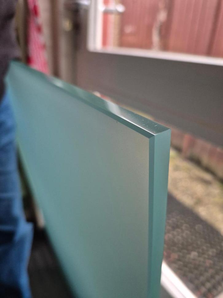 3x Glazen schap / glasplaat geslepen, mat aan 1 zijde, Huis en Inrichting, Kasten | Vitrinekasten, Gebruikt, Minder dan 100 cm