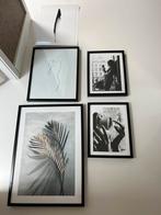 Set van 4 zwart houten lijsten met acrylglas  + poster, Ophalen of Verzenden, Zo goed als nieuw, Hout, Minder dan 50 cm
