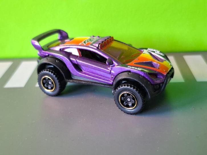 Matchbox 74 - Terrain Trouncer [paars] 1/60, Hobby en Vrije tijd, Modelauto's | Overige schalen, Zo goed als nieuw, Auto, Ophalen of Verzenden