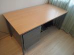 prachtig bureau 80*160 cm hout en metaal, Huis en Inrichting, Bureaus, In hoogte verstelbaar, Zo goed als nieuw, Ophalen, Bureau