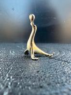 Zilveren miniatuur zeehond met bal, Antiek en Kunst, Ophalen of Verzenden, Zilver