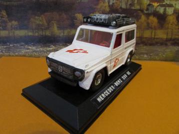 MERCEDES - BENZ 230 GE, MAJORETTE 1 : 34 beschikbaar voor biedingen