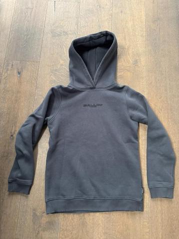 320 hoodie Ballin beschikbaar voor biedingen