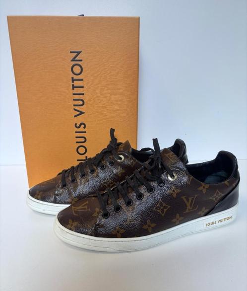 LOUIS VUITTON Frontrow Bruin monogram sneakers  Maat 42, Kleding | Dames, Schoenen, Zo goed als nieuw, Sneakers of Gympen, Bruin