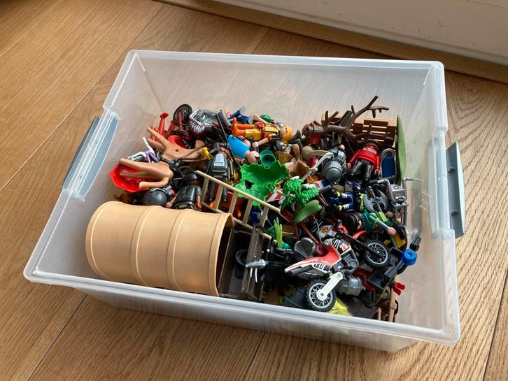 Playmobil - een bak vol!, Kinderen en Baby's, Speelgoed | Playmobil, Gebruikt, Los playmobil, Ophalen of Verzenden