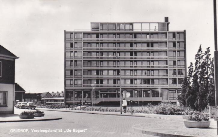 16963 Verpleegstersflat De Bogart Geldrop oude kaart 1968, Verzamelen, Ansichtkaarten | Nederland, Gelopen, Noord-Brabant, 1960 tot 1980
