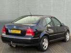 Volkswagen Bora 1.6 Highline | Sportstoelen | Trekhaak | Par, Auto's, Stof, Gebruikt, 4 cilinders, 600 kg