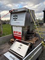 Avia benzinepompen tokheim benzinepomp 2 stuks mancave, Ophalen of Verzenden, Zo goed als nieuw