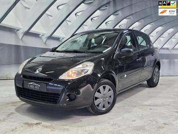 Renault Clio 1.2 Special Line airco Nap trekhaak beschikbaar voor biedingen