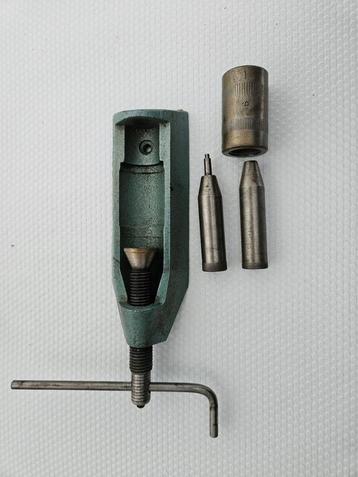 Tafel decaptor cal 16. beschikbaar voor biedingen