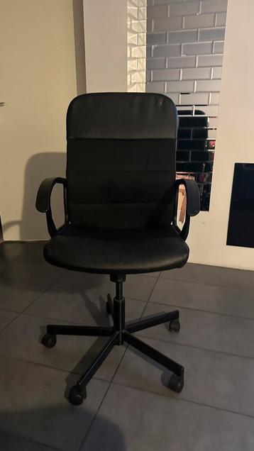 Bureau stoel officestoel twv €350  beschikbaar voor biedingen