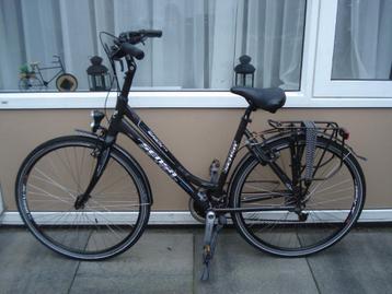 Een zeer nette en mooie NL fiets SENSA Superlite 28 inch beschikbaar voor biedingen