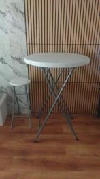 Hoge tafel en stoel (6 stoelen), Ophalen, Zo goed als nieuw, Rond, 50 tot 100 cm