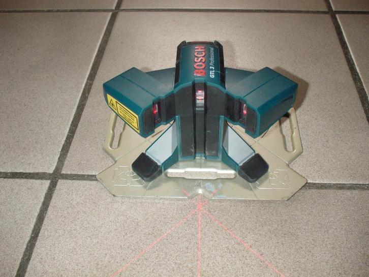 Bosch GTL3 laser, Doe-het-zelf en Verbouw, Meetapparatuur, Zo goed als nieuw, Afstand, Ophalen of Verzenden