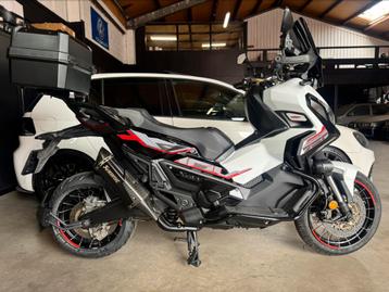 Honda X-ADV 750 Custom/ Akrapovic/ 2025 Look/ XADV beschikbaar voor biedingen