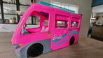Barbie Dreamcamper met Zwembad & Glijbaan!, Kinderen en Baby's, Speelgoed | Poppen, Ophalen, Zo goed als nieuw, Barbie