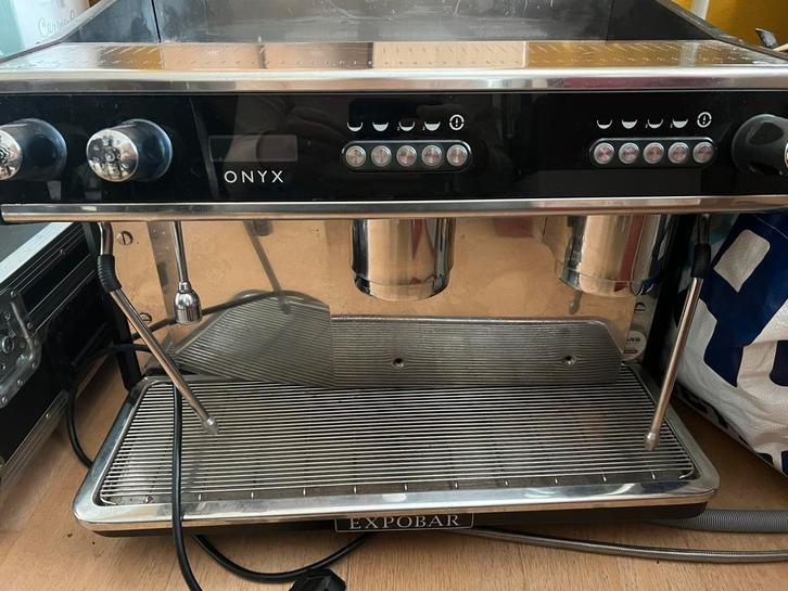 Horeca koffie machine inc 2 molens, Witgoed en Apparatuur, Koffiezetapparaten, Ophalen