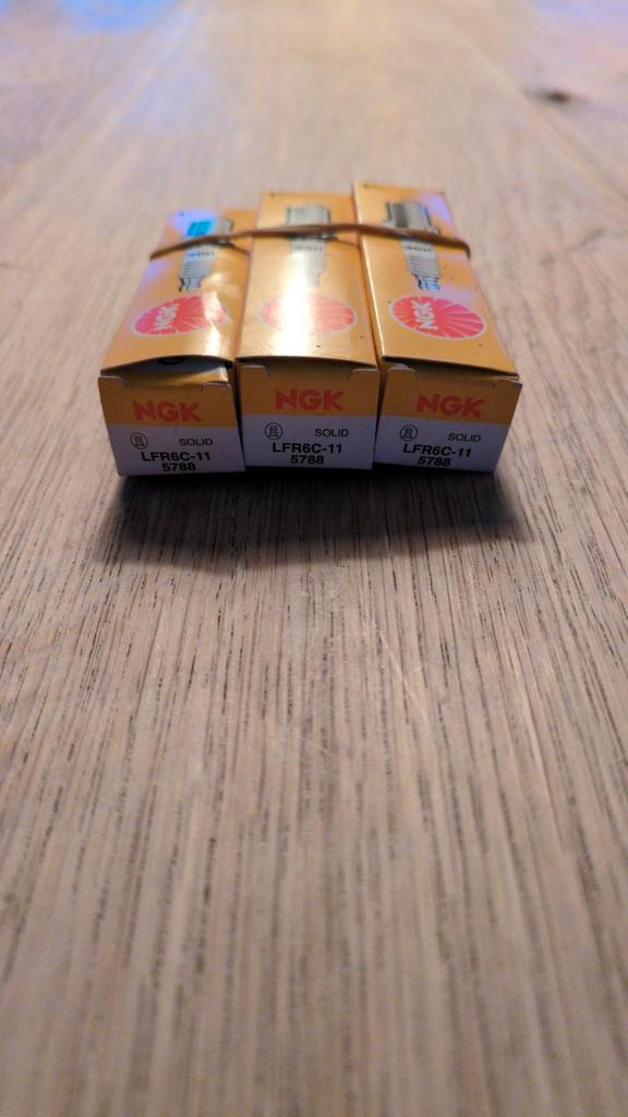 NGK LFR6C-11 Bougies - Nieuw in Verpakking, Auto-onderdelen, Motor en Toebehoren, Nieuw, Ophalen of Verzenden