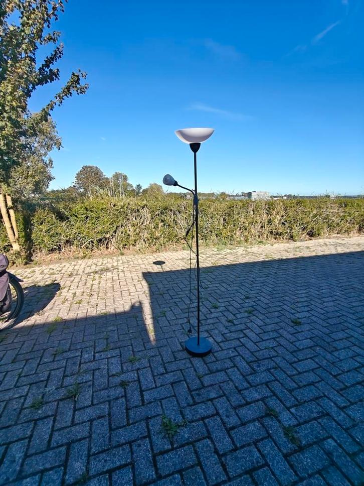 Staande lamp met leeslamp, Huis en Inrichting, Lampen | Vloerlampen, Gebruikt, 150 tot 200 cm, Kunststof, Metaal, Ophalen