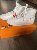 Nike blazer mid 77 SE S50, Kleding | Dames, Wit, Nike, Ophalen of Verzenden, Sneakers of Gympen