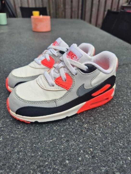 Nike Air Max 90 Kids Infrared – Style code 408110-137, Kinderen en Baby's, Kinderkleding | Schoenen en Sokken, Zo goed als nieuw