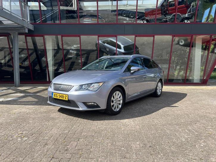 SEAT León ST 1.0 EcoTSI Style Connect (bj 2016), Auto's, Seat, Bedrijf, Te koop, Leon, ABS, Airbags, Airconditioning, Alarm, Apple Carplay
