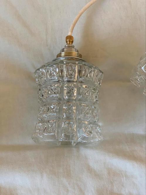 Set van 2 Vintage, retro pers glas lampen kapjes, Antiek en Kunst, Antiek | Lampen, Ophalen of Verzenden