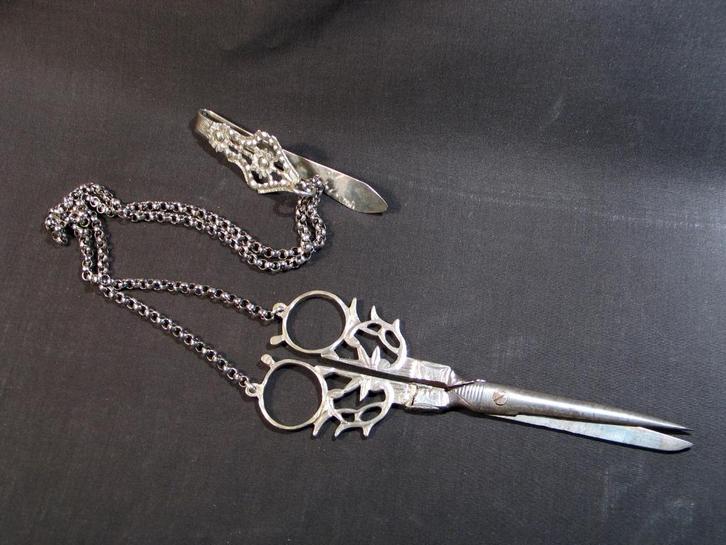 Schaar antiek zilver met ketting en haak Rotterdam. 1578, Antiek en Kunst, Antiek | Goud en Zilver, Zilver, Ophalen of Verzenden
