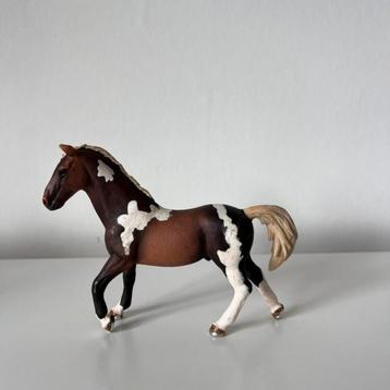 Schleich trakehner hengst 13756