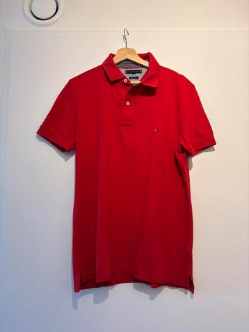 Tommy Hilfiger polo beschikbaar voor biedingen