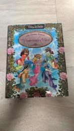 Thea Stilton - 1 Het betoverde meer, Boeken, Ophalen of Verzenden, Zo goed als nieuw, Thea Stilton