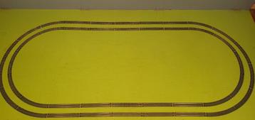 Dubbele ovaal H0 van Lima in goede staat beschikbaar voor biedingen