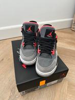 Nike Air Jordan 4 Retro Infrared 39, Ophalen of Verzenden, Zo goed als nieuw, Jongen of Meisje, Schoenen