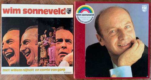 Wim Sonneveld NIEUWSTAAT (12 lp’s met boek), Cd's en Dvd's, Dvd's | Cabaret en Sketches, Zo goed als nieuw, Stand-up of Theatershow