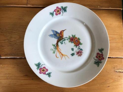 Tsjechisch bord Tsjecho Slowakije kolibrie, Huis en Inrichting, Keuken | Servies, Zo goed als nieuw, Bord(en), Overige stijlen