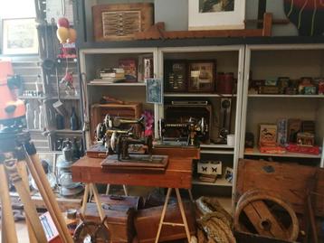 DE KEUZE IS REUZE BIJ TIN-TOY 2E HANSIE VINTAGE AND MANCAVE  beschikbaar voor biedingen