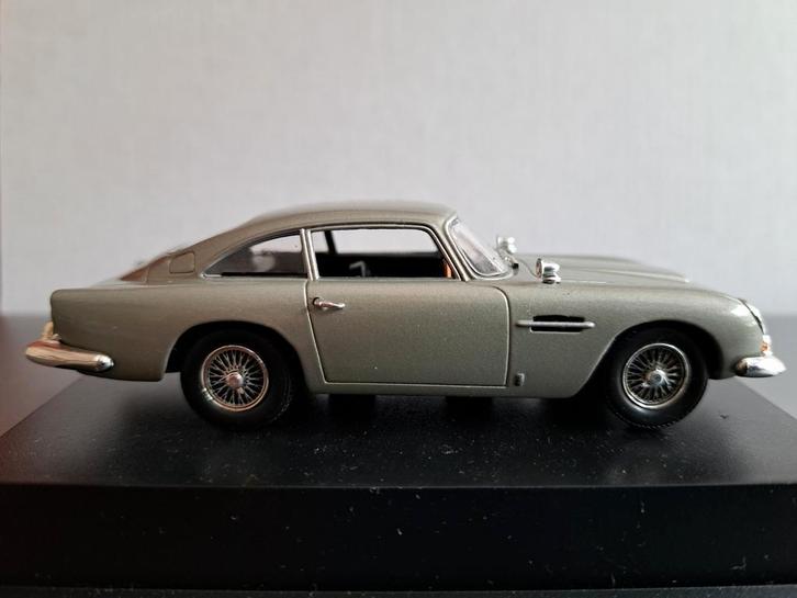 Aston Martin DB5, Classic Sportcars Collection 1:43, nieuw, Hobby en Vrije tijd, Modelauto's | 1:43, Zo goed als nieuw, Auto, Overige merken