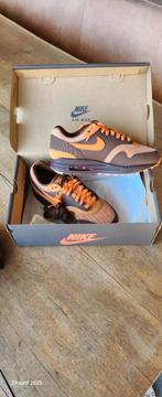 Nike air max 1 Kings Day, Bruin, Nike, Nieuw, Ophalen of Verzenden