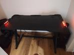 Gaming Bureau met LED, Cup & Headset Houder, Ophalen, Zo goed als nieuw, Bureau