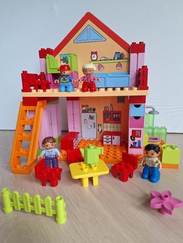 * Duplo 3 in 1: 4689 Speelhuis, Huis met interieur * beschikbaar voor biedingen