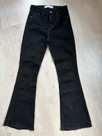Flared jeans Bershka, W30 - W32 (confectie 38/40), Ophalen of Verzenden, Zo goed als nieuw, Bershka