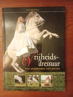 Miriam Nieuwe Weme - Vrijheidsdressuur, Miriam Nieuwe Weme, Ophalen of Verzenden, Zo goed als nieuw, Overige sporten